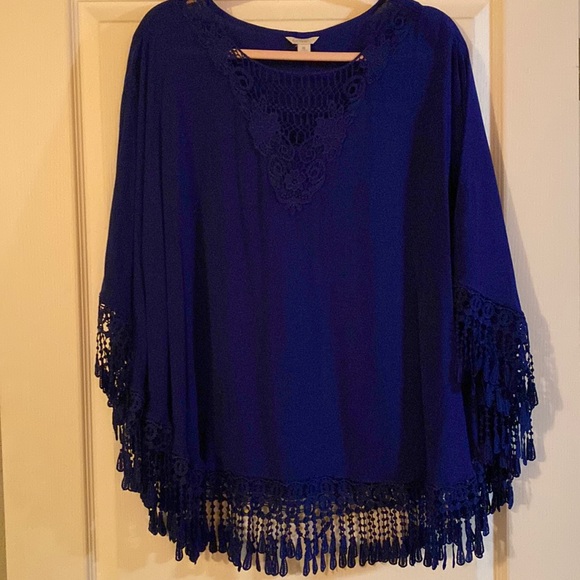 Tunic - Picture 1 of 3